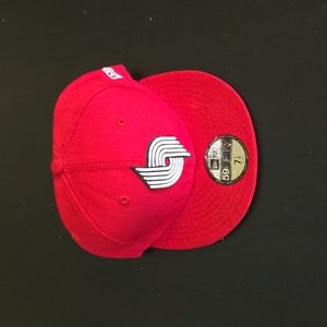 New Era, 7 1/4, Red